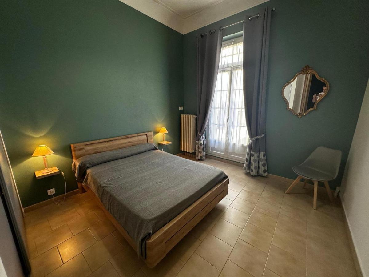 Appartement 4 A 8 Personnes, Spacieux De Standing Classe 4 Etoiles Nîmes Zewnętrze zdjęcie