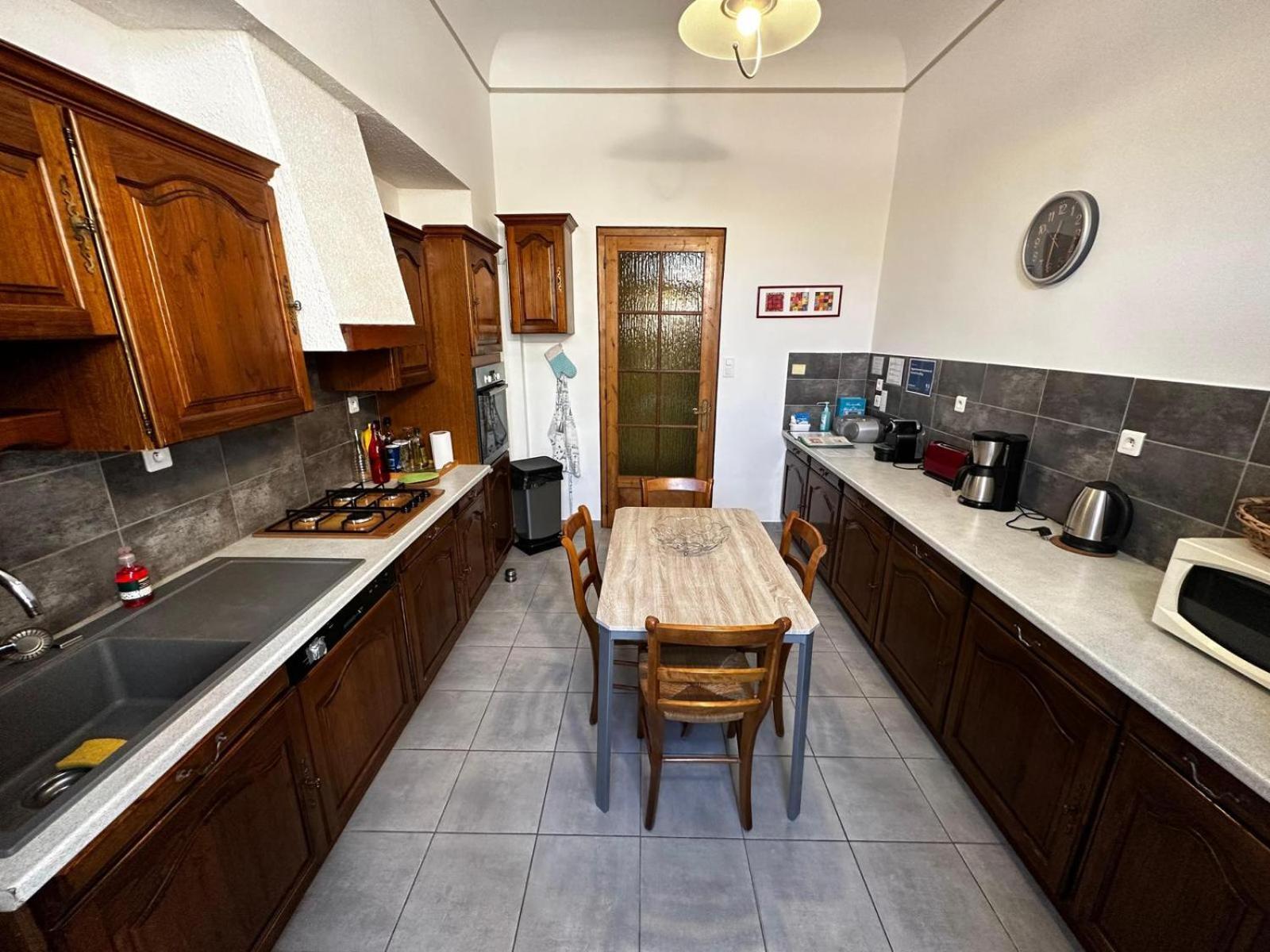 Appartement 4 A 8 Personnes, Spacieux De Standing Classe 4 Etoiles Nîmes Zewnętrze zdjęcie